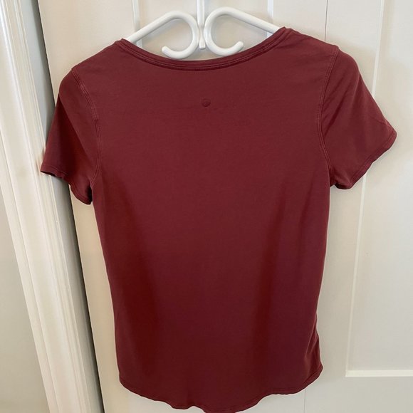 Lululemon Love Scoop Neck Tee - Size S - Picture 2 of 3